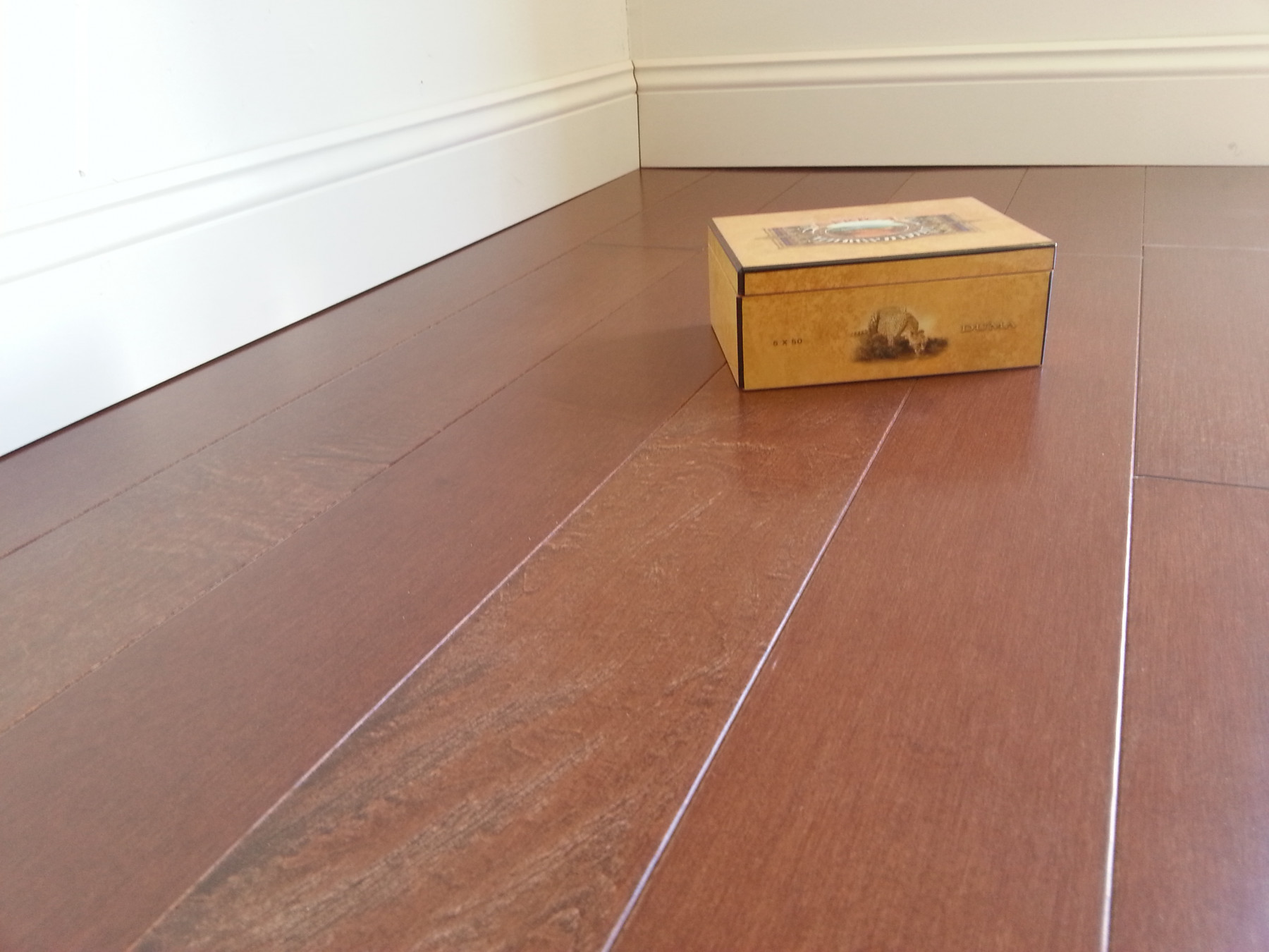 Shaw Smooth Sailin' 5" x 3/8" Engineered Maple Nautilus Builder (19.72 sq ft/ctn)