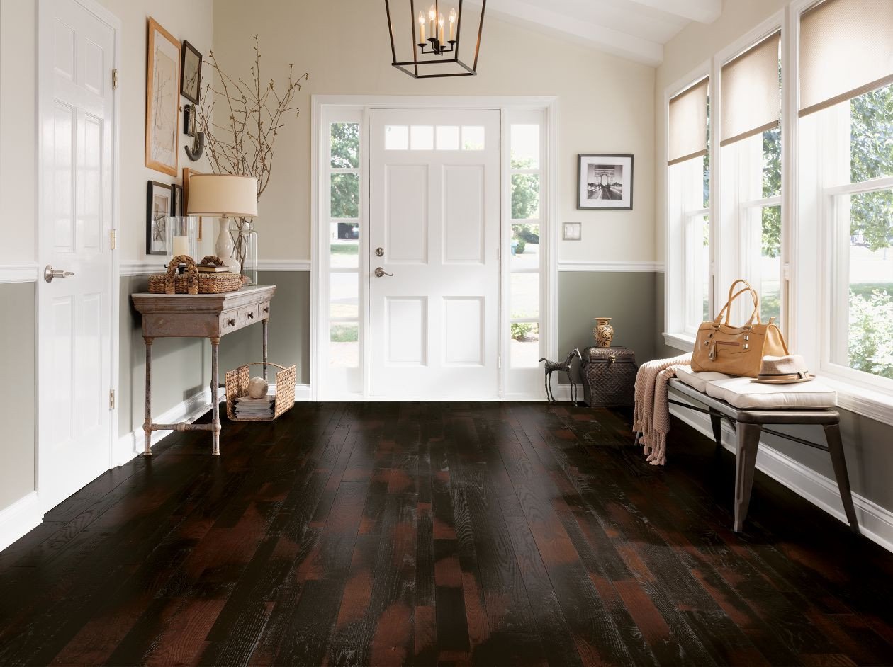 Armstrong Flooring Artistic Timbers Timbercuts Solid Random Width More Views Armstrong Flooring Artistic Timbers Timbercuts Solid Random Width Planks Red Oak
