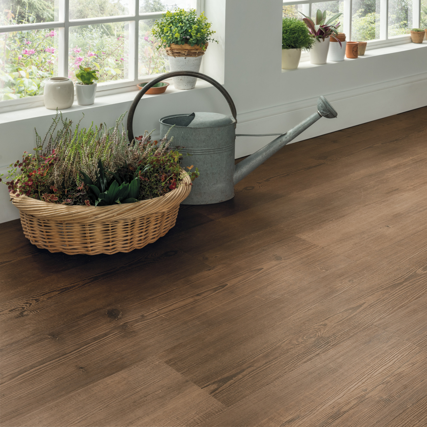 Karndean Longboard 10" x 59" Antique Heart Pine Loose Lay Vinyl Premium (32.29 sq ft/ctn)
