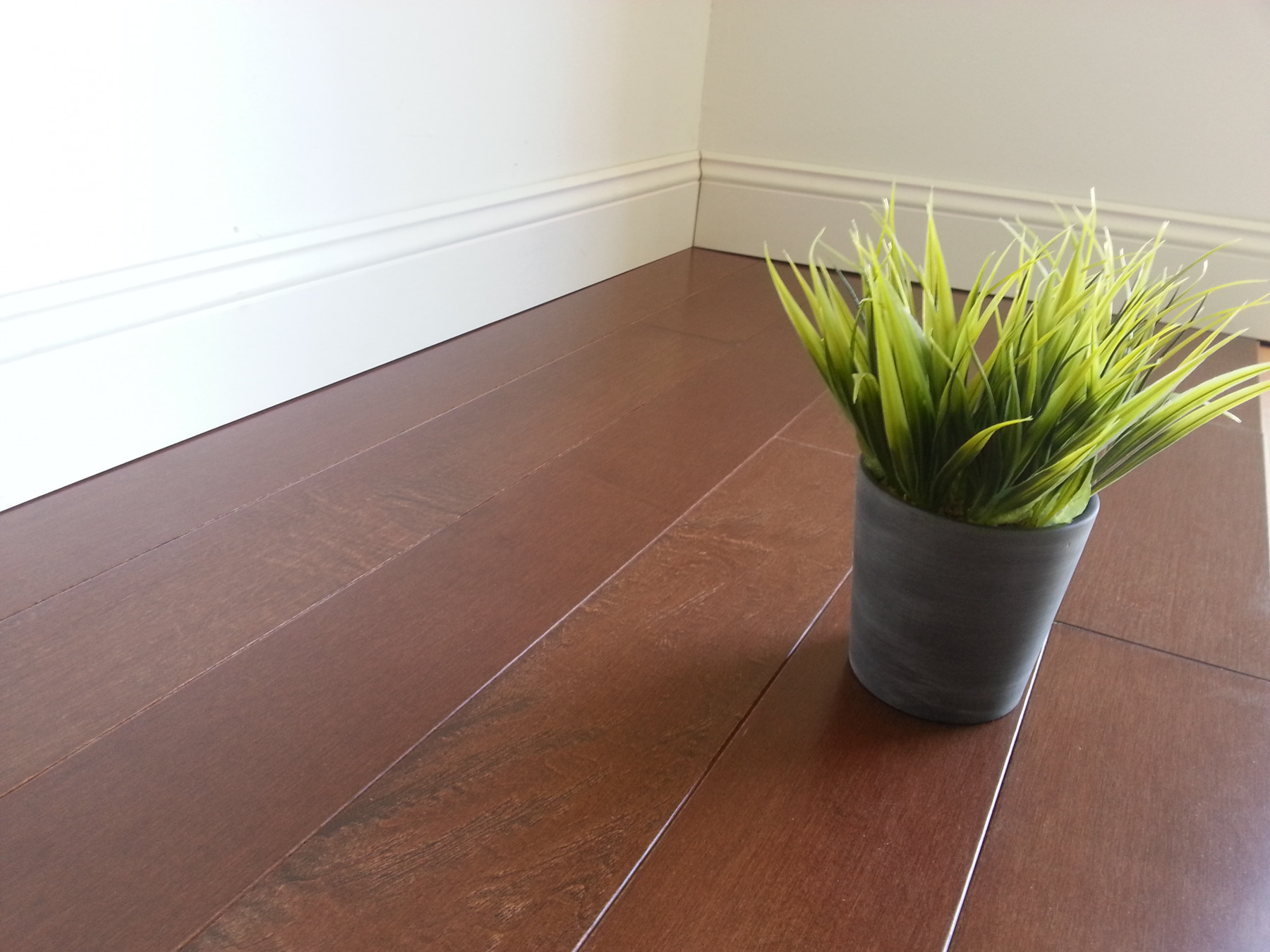 Shaw Smooth Sailin' 5" x 3/8" Engineered Maple Nautilus Builder (19.72 sq ft/ctn)