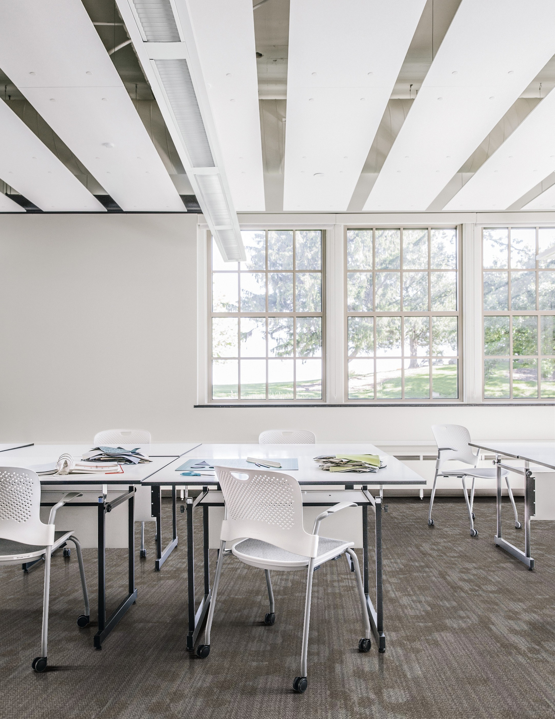 Shaw Imprint Carpet Tile Cloud 24" x 24" Premium(48 sq ft/ctn)